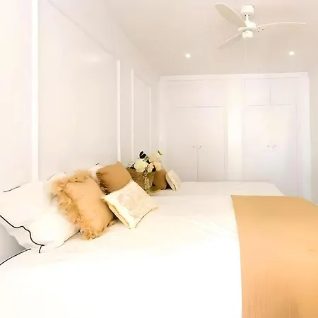 Lux Loft In Front Of The Port Apartment Alicante
