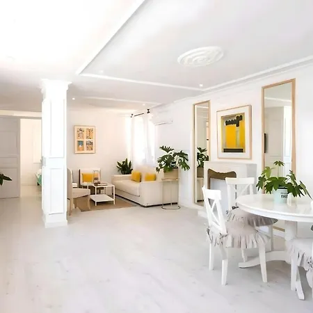 Lux Loft In Front Of The Port Apartment Alicante