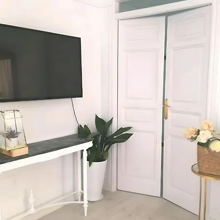 Apartment Lux Loft In Front Of The Port